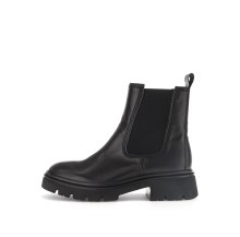 51.850 Black Chelsea Boot