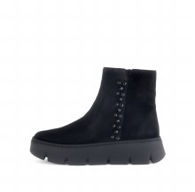 53.744 Black Suede Stud