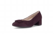Additional picture of 3015  Mulberry Suede Low Heel