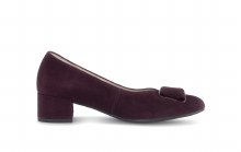 Additional picture of 3015  Mulberry Suede Low Heel