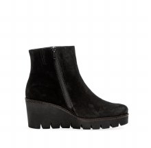 Additional picture of 74.780 Black Suede 4.5 UK / 37