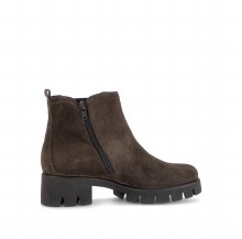 Additional picture of 8018 English Brown Suede Ankle