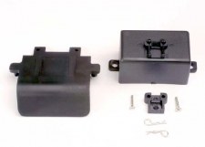 TRX 4132 BUMPER REAR BATTERY BOX