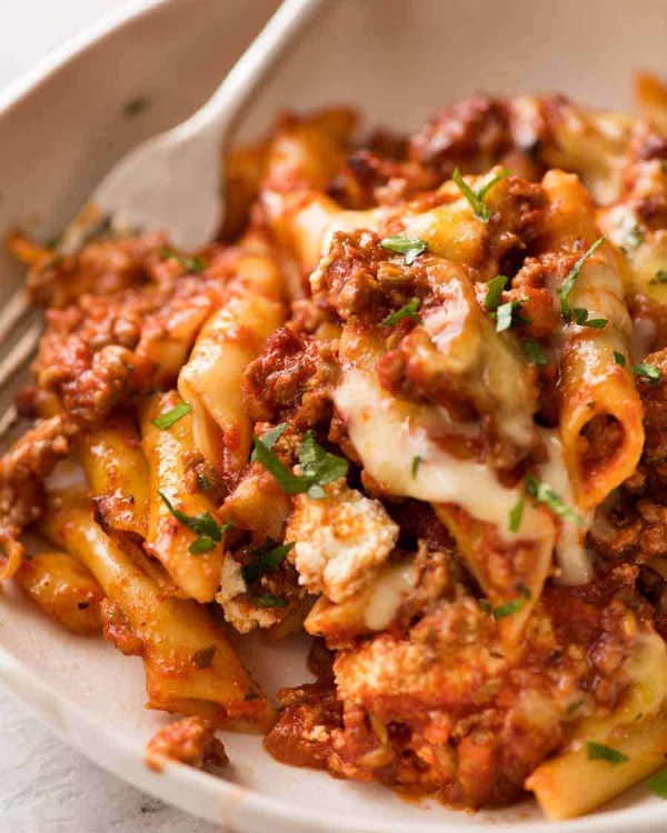 Baked Ziti - Bubbies Market and Deli