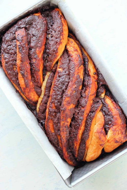 Navad Chocolate Babka