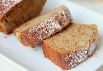 Apple Honey Cake