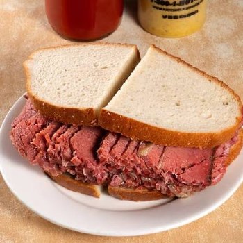 Corn Beef Sandwich
