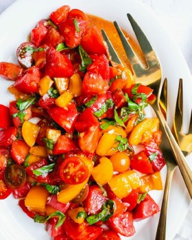 Tomato  Basil Salad 5lb Bowl