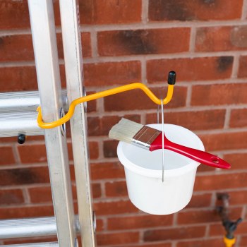 LADDER HANDY PAINT POT HOLDER