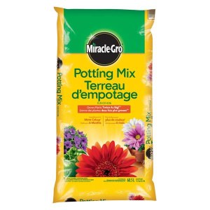 Miracle-Gro Potting Mix 60.5L