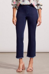Auddrey Pull on Straight Crop
