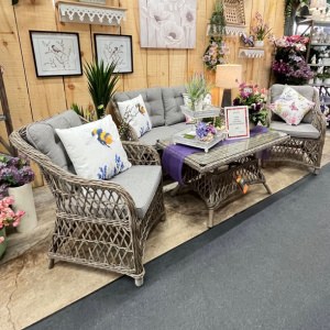 Additional picture of Lillhagen Patio Set - Loveseat, 2 Chairs Table. All weather wicker Rust Free Aluminium frame