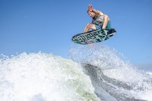 Additional picture of 26 Phase 5 Hammerhead V3 Skim Style Wakesurfer - 50 inch