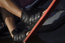 Additional picture of Radar Vector BOA Boot Carb/Blk Aluminium Plate Front - Small