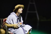 Additional picture of Ronix Changing Poncho