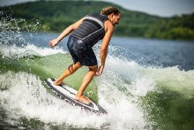Additional picture of 2026 Hyperlite Shim Hybrid Style Wakesurfer - 55 inch