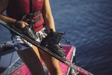 Additional picture of Radar Lyric Women's Slalom Ski Binding Front - Small