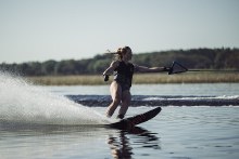 Additional picture of 24 Radar Lyric Graphite Core - 67 inch - Women's Slalom Waterski