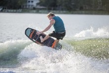 Additional picture of 26 Liquid Force Pod Surf Style Wakesurfer - 52 inch