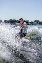 Additional picture of 2025 Phase 5 Zilla Fun Surf Style Wakesurfer - 72 inch