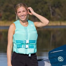 Additional picture of O'Brien Women's V-Back HMZ Vest Mint - Med