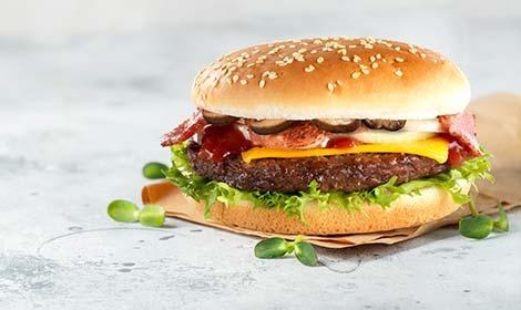 53090 - Mastercut Burgers - 4oz x 48 - 5.28KG - cs