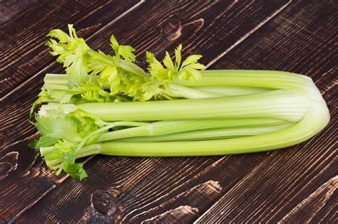 Celery Stalks - 24's