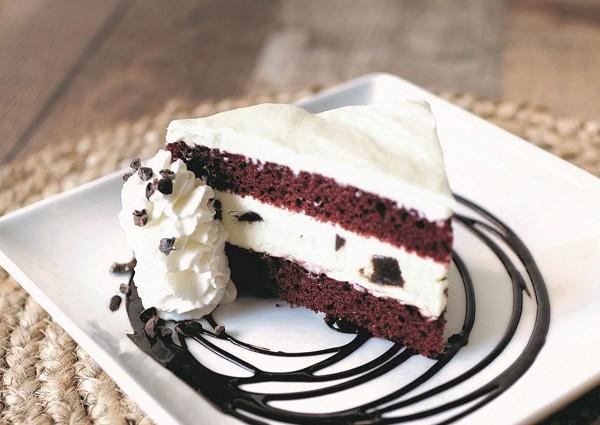 O.C Red Velvet Cake 2 x 167 oz