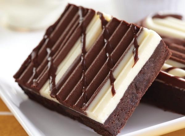 O.C. Triple Chocolate Chunk Brownie *Cut* 2 x 100 oz - cs