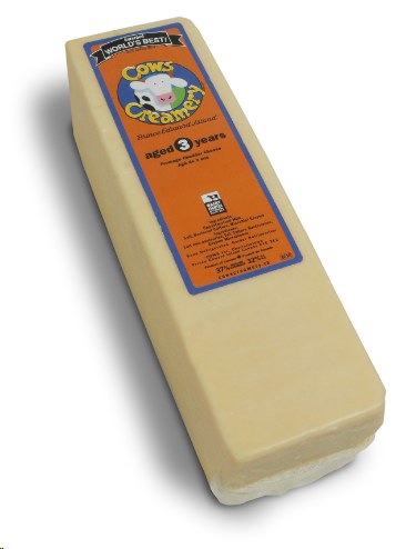 Cows Creamery 3 Year Old Cheddar BAR - sold by KG (2.5kg) (1) (01071)