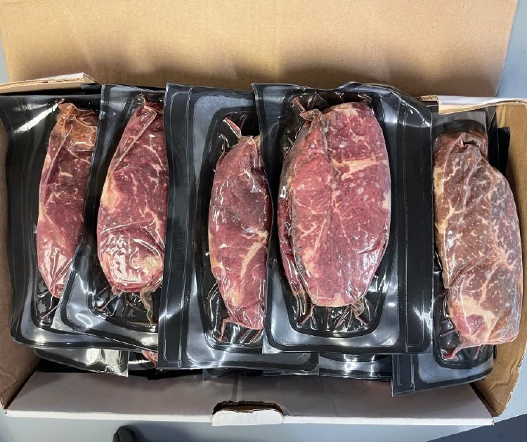 Striploin Steak - 20 x 170g/225g (31220)