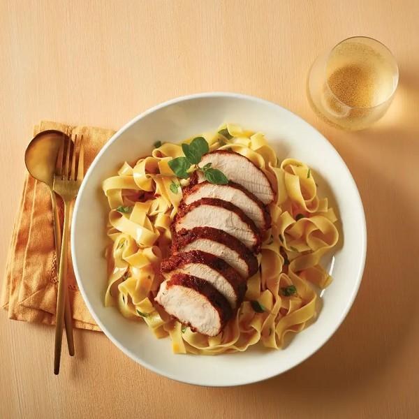 Olymel Tuscan Style Turkey Breast Tenderloin - 480g x 9/CS - SOLD BY KG - (1) (97111)