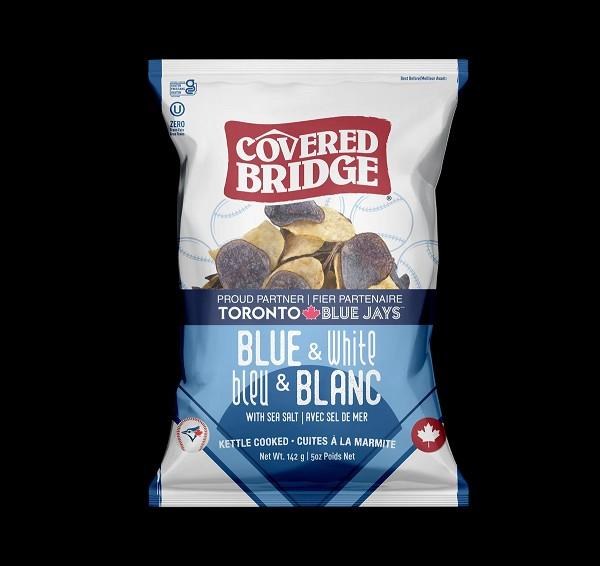 Covered Bridge Blue & White Kettle Chip with Sea Salt 142g (00213)