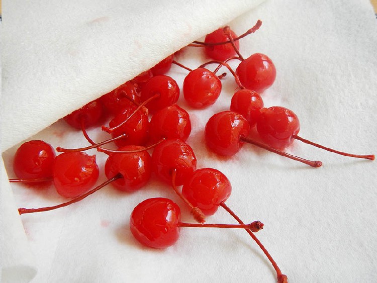 Maraschino Cherries Red (with Stem) - 4L (2)- (44024)
