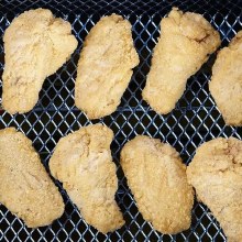 Additional picture of Olymel Fully Cooked Dusted Chicken Wings Cut-up Seasoned - 2KG x 2/CS - SOLD BY CASE - (1) (68328)