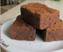 Dufflet Pastries Brownie Bar (2" x 12 x 16") - 2 x 2KG