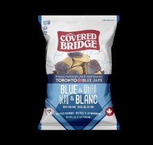 Covered Bridge Blue & White Kettle Chip with Sea Salt 142g (00213)