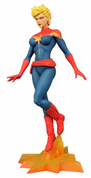 Marvel Gallery Femme Fatales Captain Marvel Pvc Figure