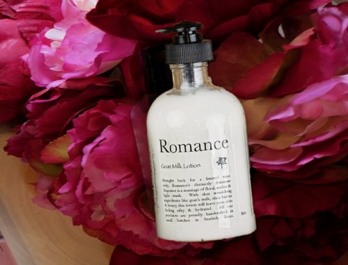 ROMANCE LOTION 8 OZ