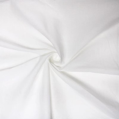 Cotton Lawn Ivory 138cm