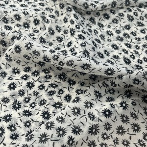 Special Silk crepe daisy