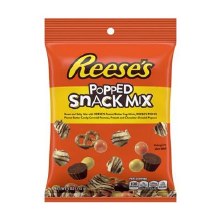 Reese's Popped Snack Mix