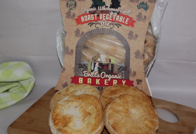 Pie Spelt Spring Vegetable Large 900G