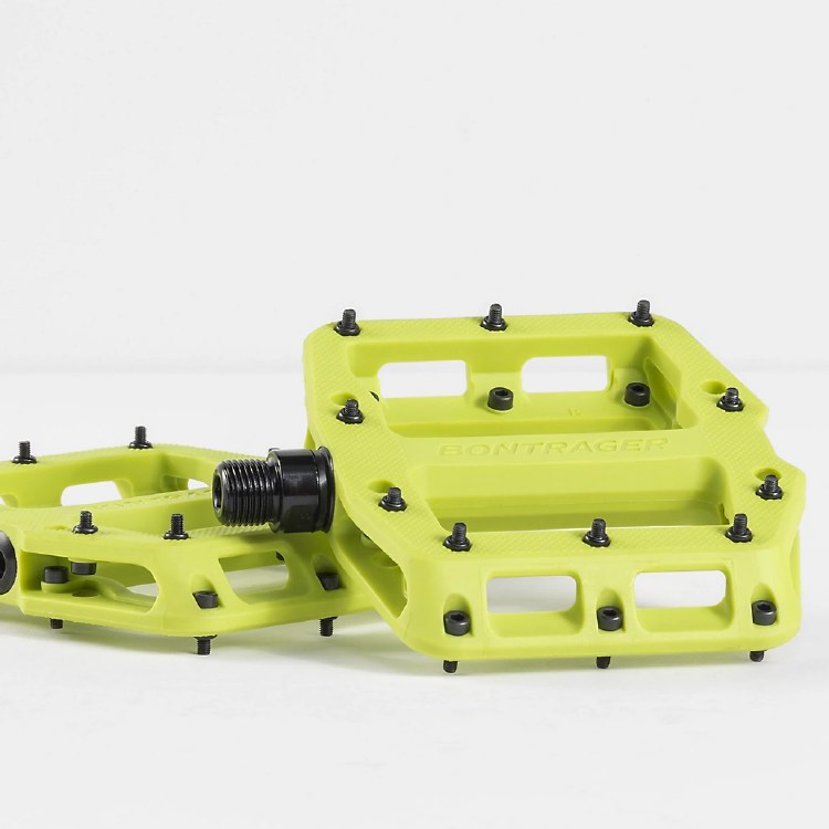 BONTRAGER LINE ELITE FLAT VOLT PEDAL SET