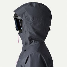 Additional picture of PATAGONIA W'S INSULATED POWDER TOWN JACKET