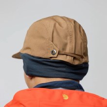 Additional picture of FJALLRAVEN BERTAGEN MOUNTAIN CAP