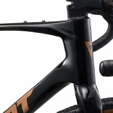 Additional picture of GIANT REVOLT ADVANCED 2