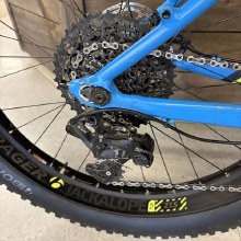 Additional picture of TREK FARLEY 9