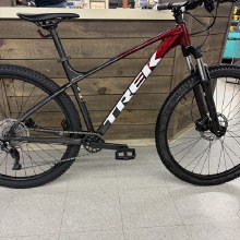 Additional picture of TREK MARLIN 6 GEN 2 L RED/GREY FADE