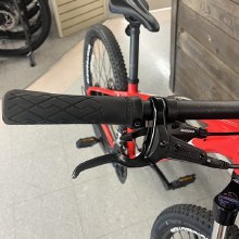 Additional picture of TREK MARLIN 6 RED S
